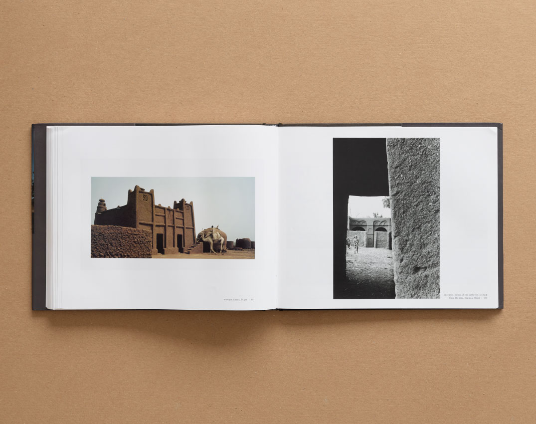 Butabu<br/>Essay: Suzanne Preston Blier<br/>Princeton Architectural Press – 2003 –  310mm x 248mm